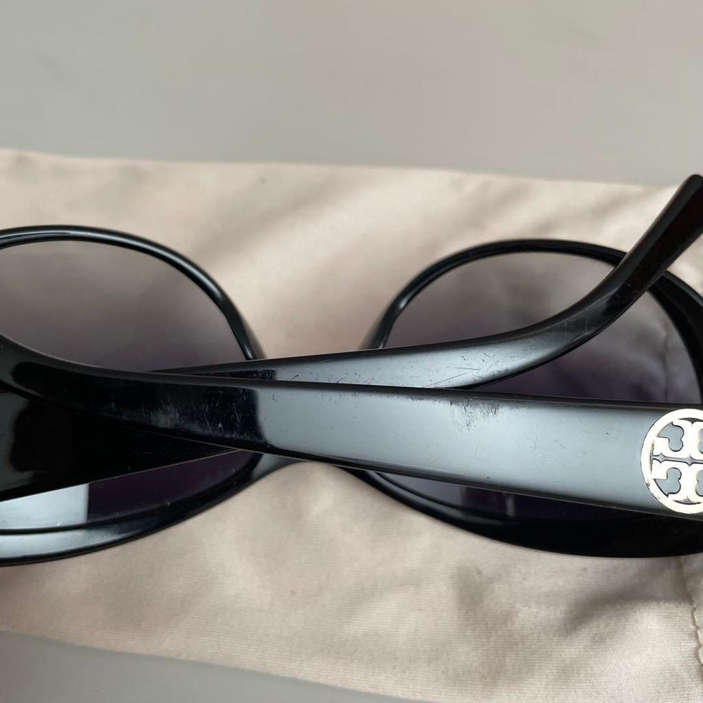 Used TORY BURCH black sunglasses with case