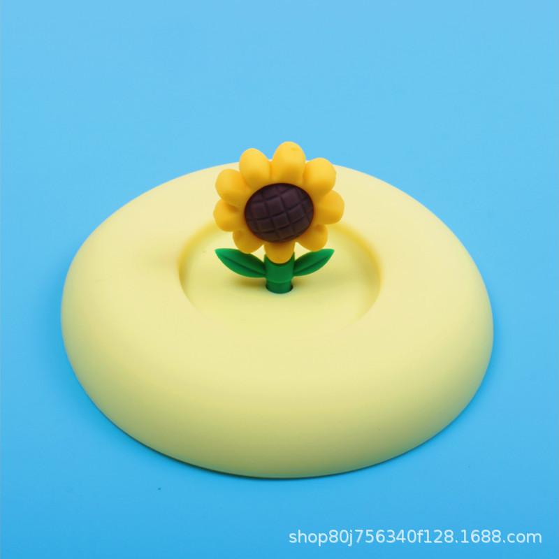 Silicone Cup Lid Universal Cover Food Grade Silicone Reusable Flexible Sealing Lid for Cups Mugs Bowls Kitchen Use One Size
