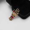 Skull Palm Inlaid Rhinestone Brooch For Men Gothic Fashion Retro Brooches Pin Day Jewelry Party Boyfriends Gifts