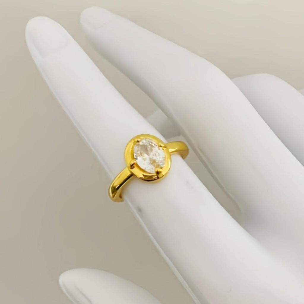 European-American Chic Light Luxury Zircon Oval Ring for Women