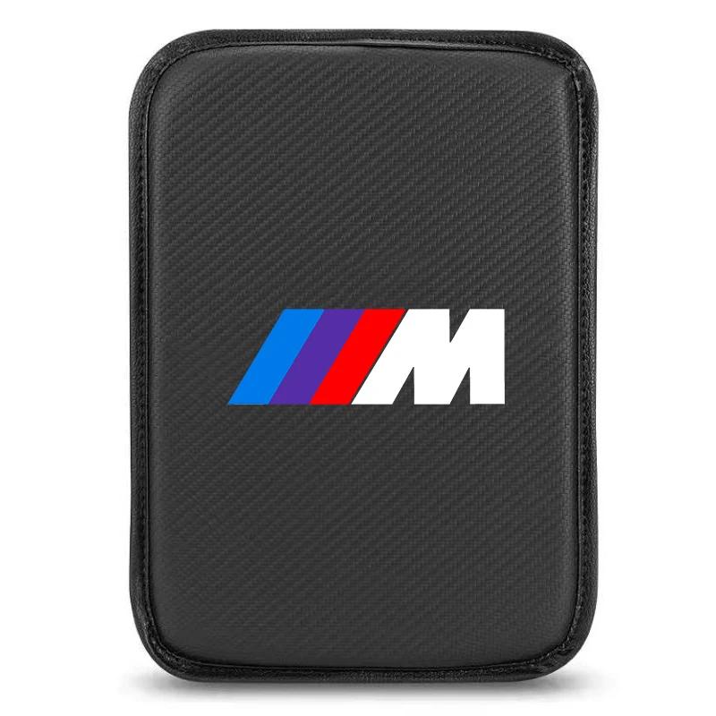 Emblema M LOGO Tapetes de Couro para Caixa de Apoio de Braço de Carro Capas para Console Central Para BMW E46 E39 E90 E60 E36 F30 F10 E34 E30 F20 E92 M3 M4 M5 X3 X4 X5 X6 X7