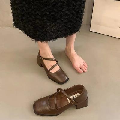Bout carré, bouche légère, talon épais, usure haut de gamme, nouvelles petites chaussures en cuir d'automne, chaussures Mary Jane rétro pour femmes