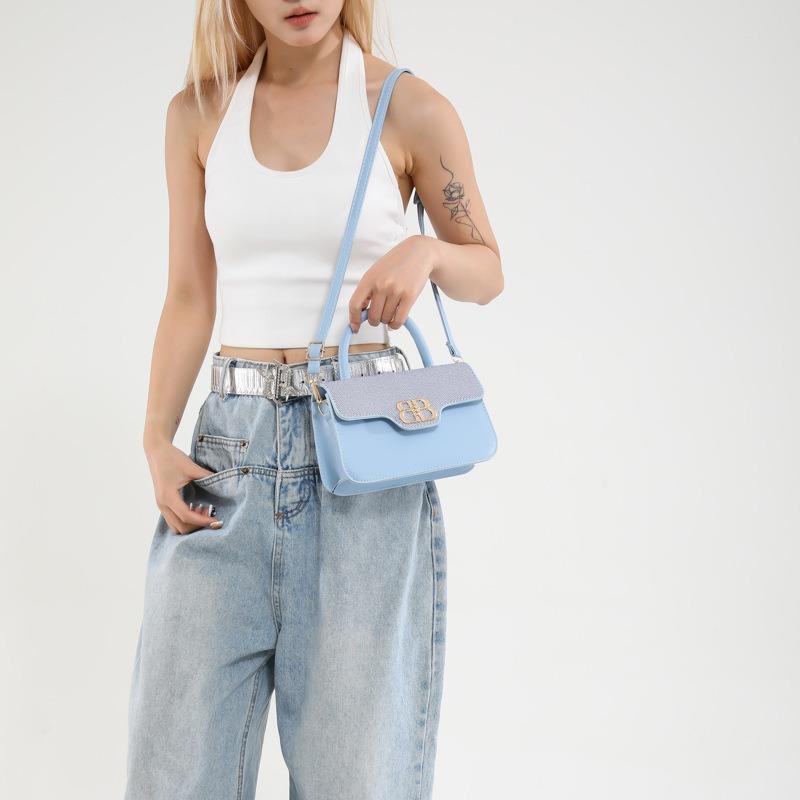 New light luxury portable shoulder bag messenger bag versatile fashion trend underarm bag women's bag