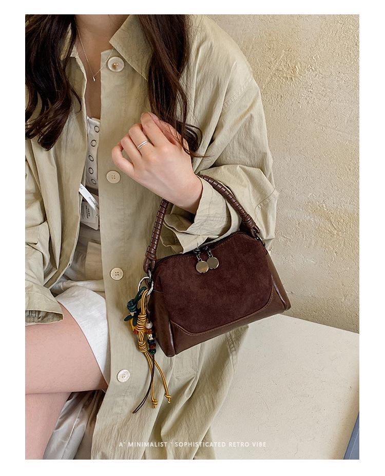 Retro Maillard Frosted Color Block Shoulder Bag - 2026 Early Autumn Women's Crossbody for Casual Commute