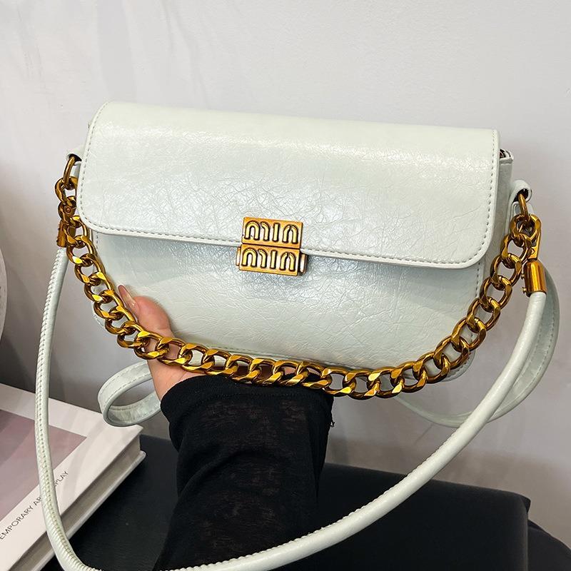 Retro casual small bag women's autumn new messenger bag women's underarm bag fashion women's bag small square bag