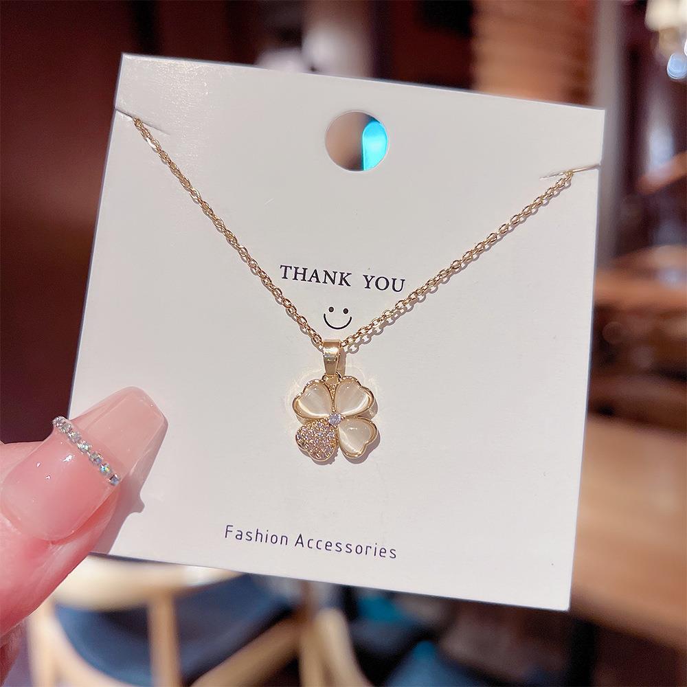 Single-petal Diamond-encrusted Four-leaf Flower Titanium Steel Necklace, Women's Model, Light Luxury Niche Fashion Multi-purpose Collarbone Chain