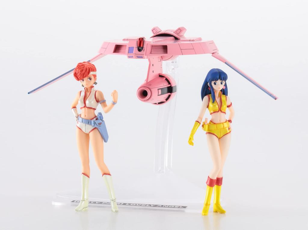 Hasegawa Creator Works Series Dirty Pair Kei Yuri Lovely Angel Scale Plastic Model Kit CW24 & w/ 1/20