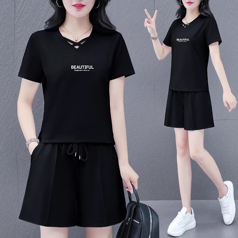 Women's Crew Neck Short Sleeve Letter Print Loose Fit Cotton Tracksuit Short Sleeve Top Elastic Waist Short Pants