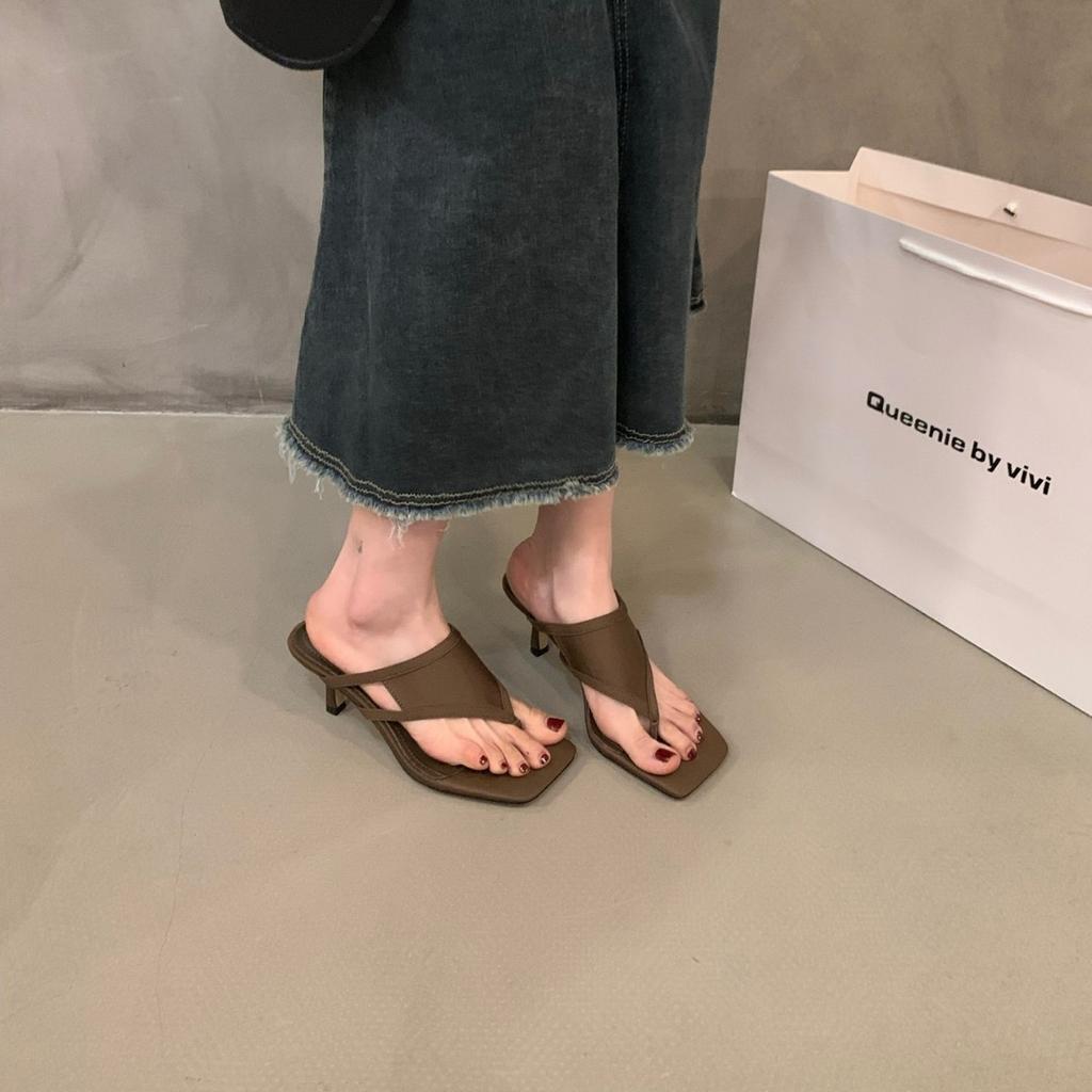 French pinch flip-flops shoes women's shoes summer wear 2025 new Internet celebrity temperament sandals high heels sandals