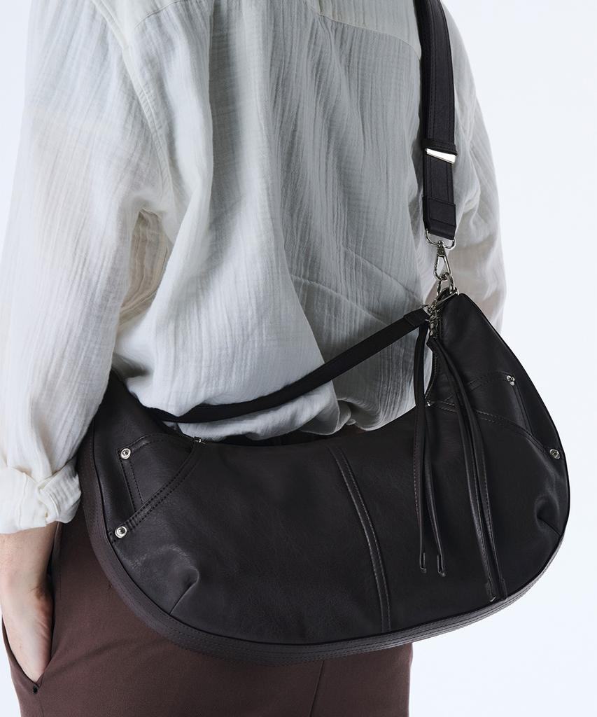 Maison Mined Leather Saddlebag Black
