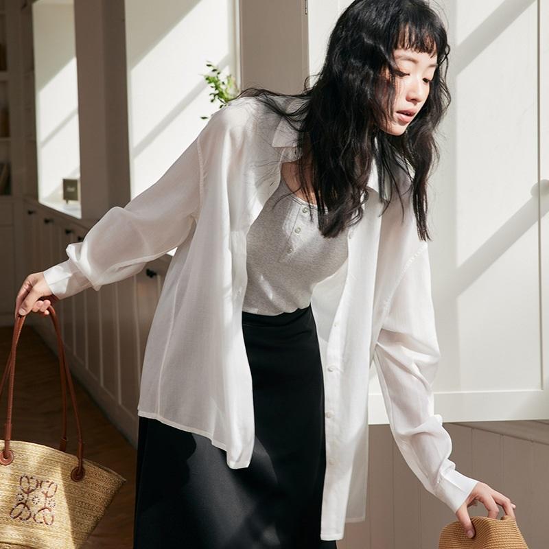 

Тенсель Льняная рубашка Женская верхняя одежда Свободный кардиган Легкие застегивающиеся на пуговицы лайкровые топы M белый