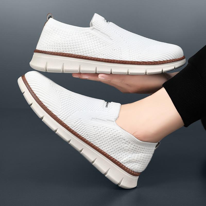 Mesh Shoes for Men, Summer Breathable Slip-on Lazy Skateboard Shoes, Men's Breathable Casual Sports Shoes.