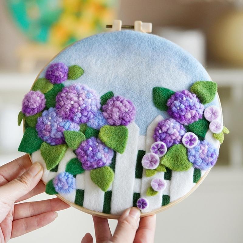 Florals Felting Starter Set Featuring Natural Linen And Practical Tool For New Craft