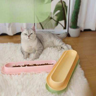 Cani – Distributori di cibo e acqua per gatti