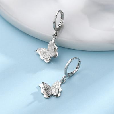 1pz Orecchino Pendente Minimalista Ipoallergenico Elegante Alta Lucentezza Regalo Gioielli Moda Farfalle Opache Donne