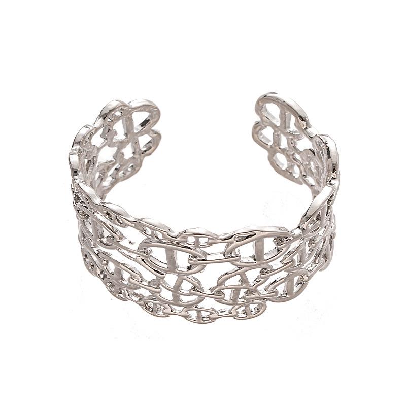 Minimalist European-American Plaid Bracelet: High-End Niche Fashion Jewelry