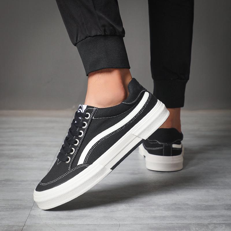 Fashion Men's Spring Wear-Resistant Trendy Canvas Versatile New Soft Sole Comfortable Casual Shoes Slip on Men's Casual Shoes SS25821