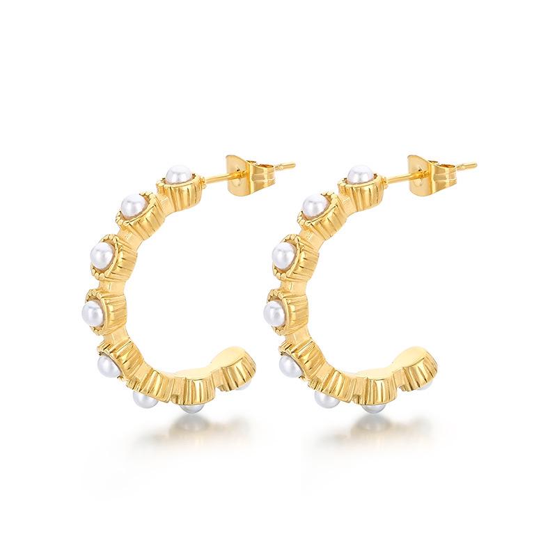 18K Gold U-Shaped Shell Pearl Stainless Steel Stud Earrings with Textured Design