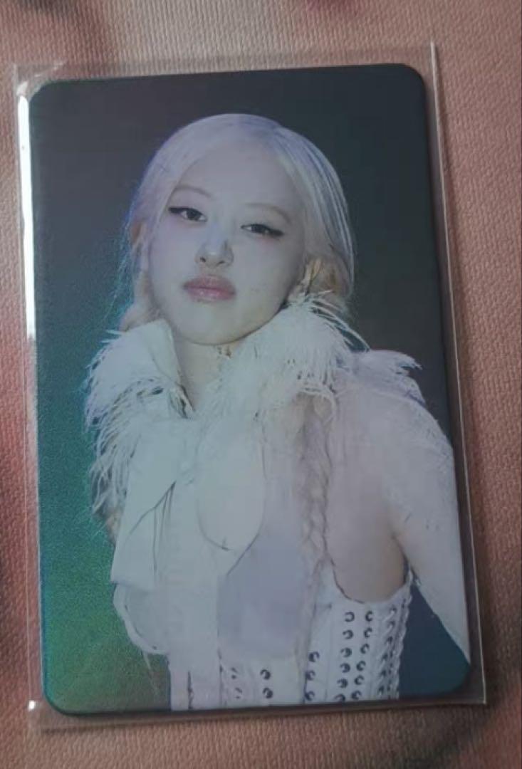 

[USED] Blackpink Shanghai Pop-Up Rosé Gacha Bonus Hologram Trading Card