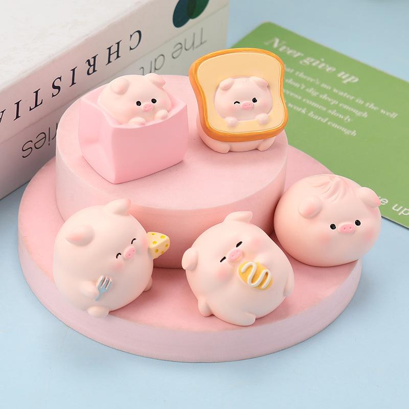 Cute Pig Mini Cartoon Resin DIY Accessories Micro Landscape Desktop Decoration Fun Animal Home Decor Crafts