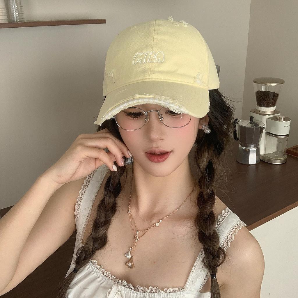 Letter Embroidered Baseball Cap Women'S Spring And Summer Face Small Holes Peaked Cap Versatile High Quality