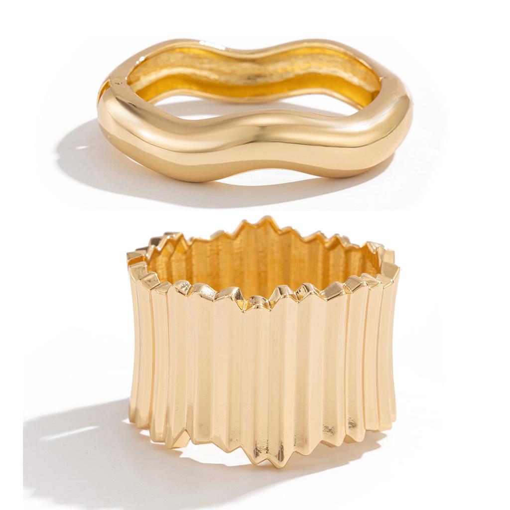 Exaggerated Metal Large Wide Face Spring Bracelet Bracelet Punk Style Texture Vertical Pattern Bracelet Female