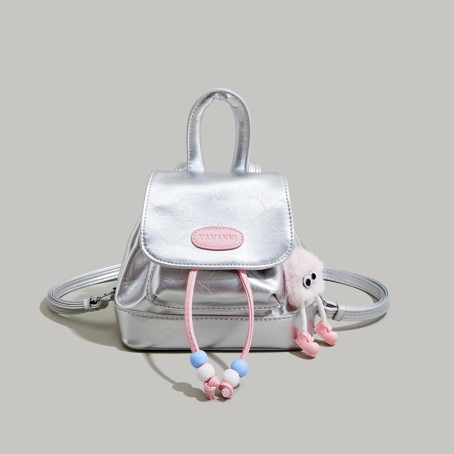 

Girls birthday gift mini backpack women s autumn 2025 new silver casual small backpack versatile schoolbag No Specifications серебряный