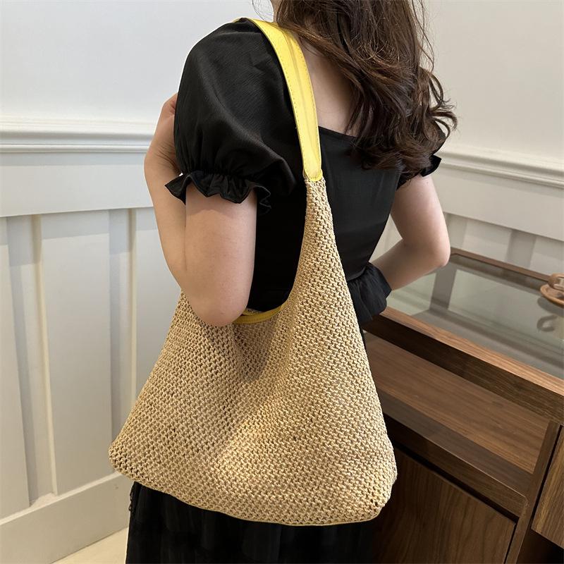 Retro Woven Tote Bag Straw Woven Bag New Large Capacity Underarm Bag Shoulder Bag Vacation Style Beach Bag Women