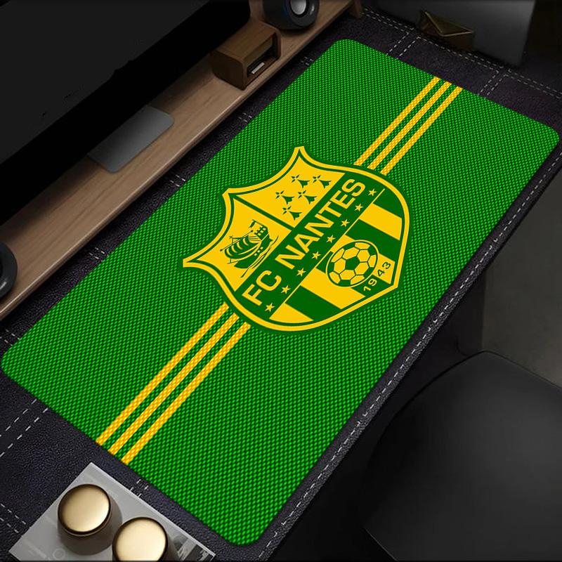 Fc Nantes Crest Design mouse pad, rubber base, esports desk mat, mouse pad for gamers and office use, gaming desk , easy to clean mat