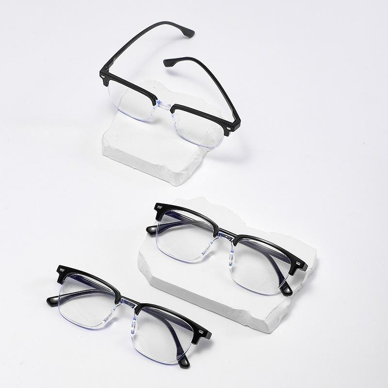 Ultra-Light Stall Running Rivers And Lakes Presbyopia Glasses Retro Eyebrows Half Frame Middle-Aged And Elderly Eye Protection Reading Glasses