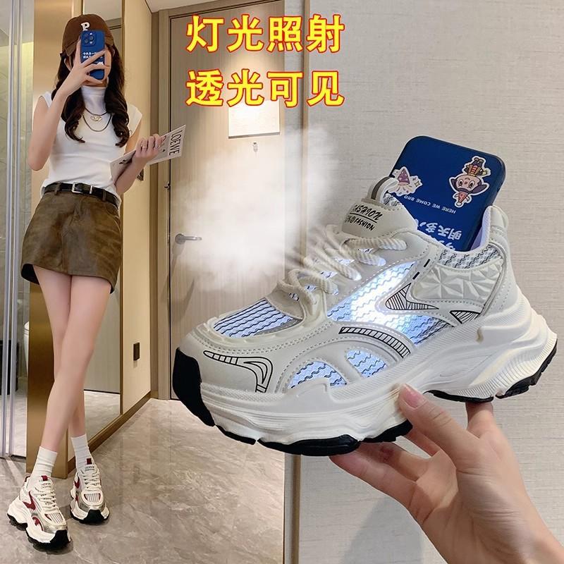 Fashion Women Sneakers Breathable Mesh Platform Shoes Female Brand Designer Fashion Casual Sports Running Women Fitness Vulcanize Shoes