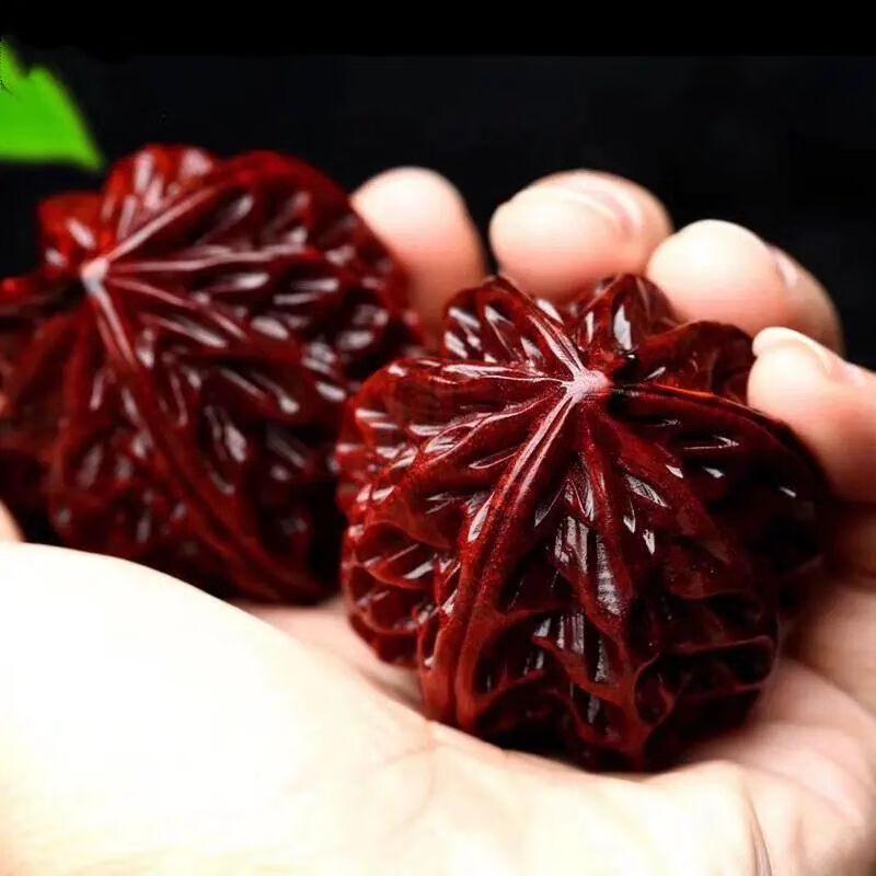 Red Sandalwood Walnut Hand Massage Balls