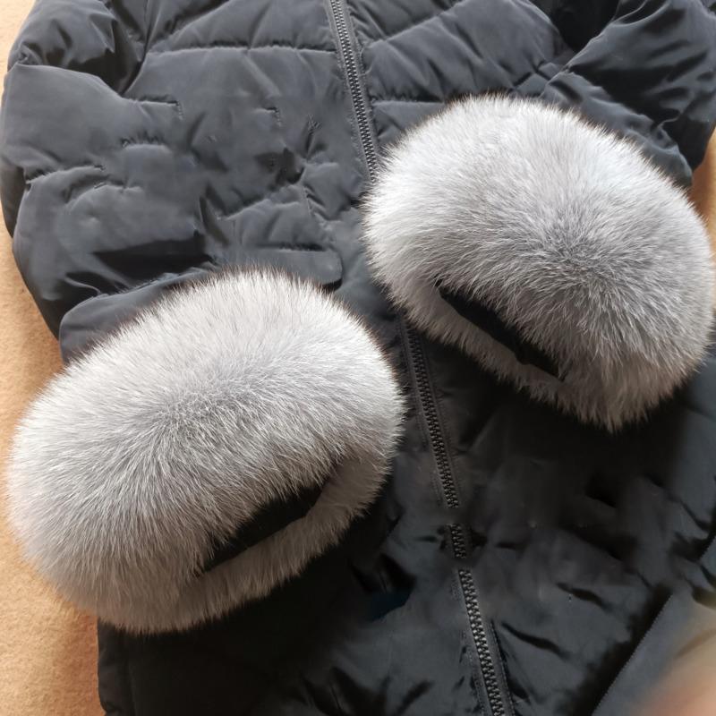 Real Fox Fur Cuffs Arm Warmer Winter Plush Windproof Women Wrist Cuff Sleeves Gloves Pompom Bracelet Wristband Sleeves Accessory