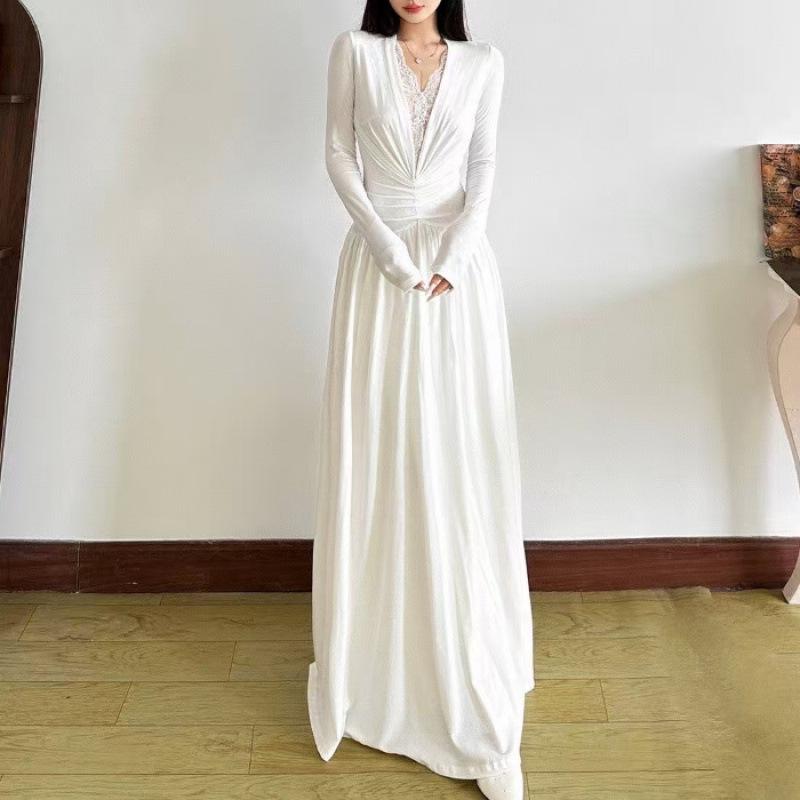 French Lace Patchwork V-Neck Dress - Women's Sexy Waist-Cinching Autumn 2025 Arrival