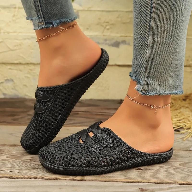 2025 New Summer Hot Sale Women's Outdoor Casual Closed Toe Sandals Hollow Floral Ladies Slippers for Daily Zapatos De Mujer
