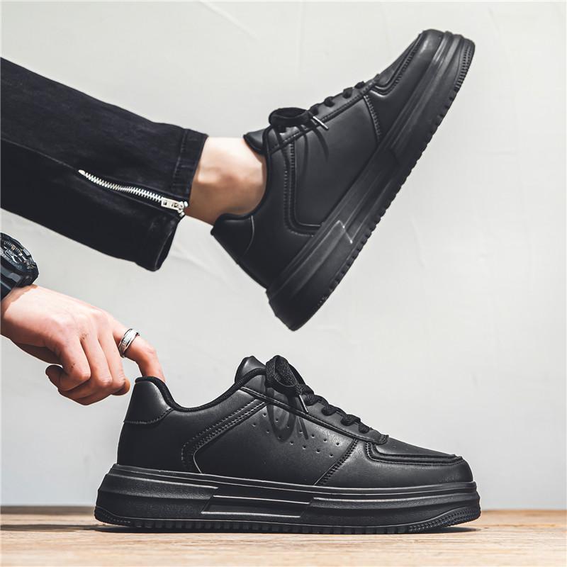 Men 's Casual Four Seasons Fashion Skateboarding Students Comfortable Sneakers Boys Trending Soft Sole Breathable Shoes