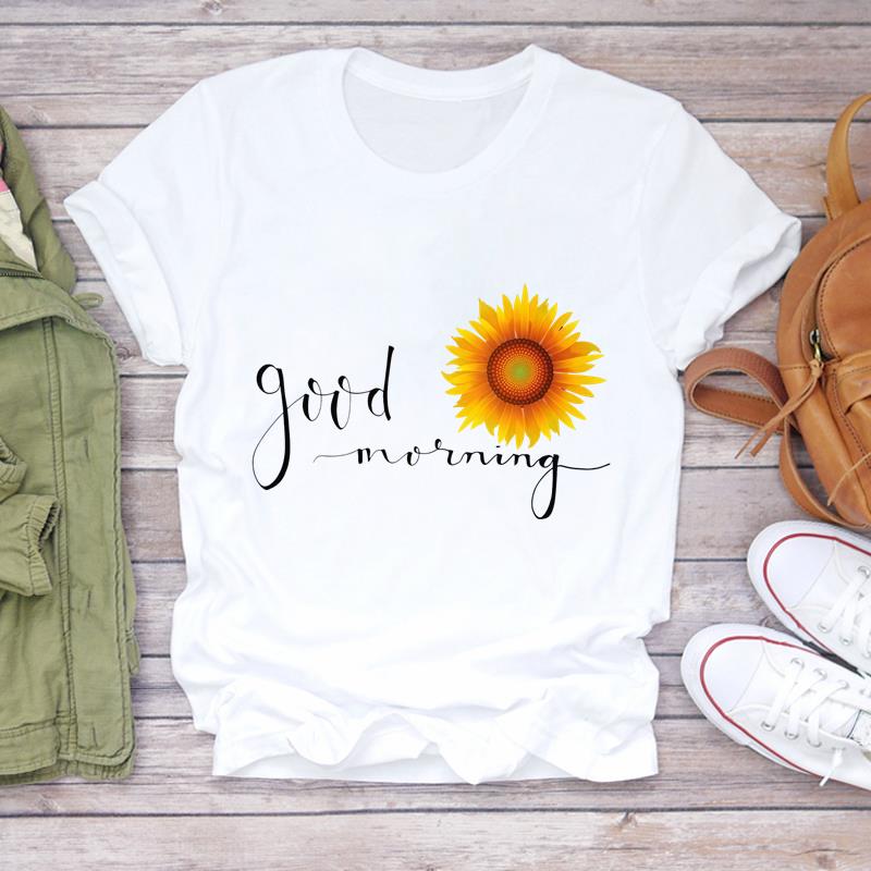 (Asian Size) trend love heart Graphic Short Sleeve T-shirts Lady Female Top Printed Fashion Clothing Women Casual T Shirt Tee