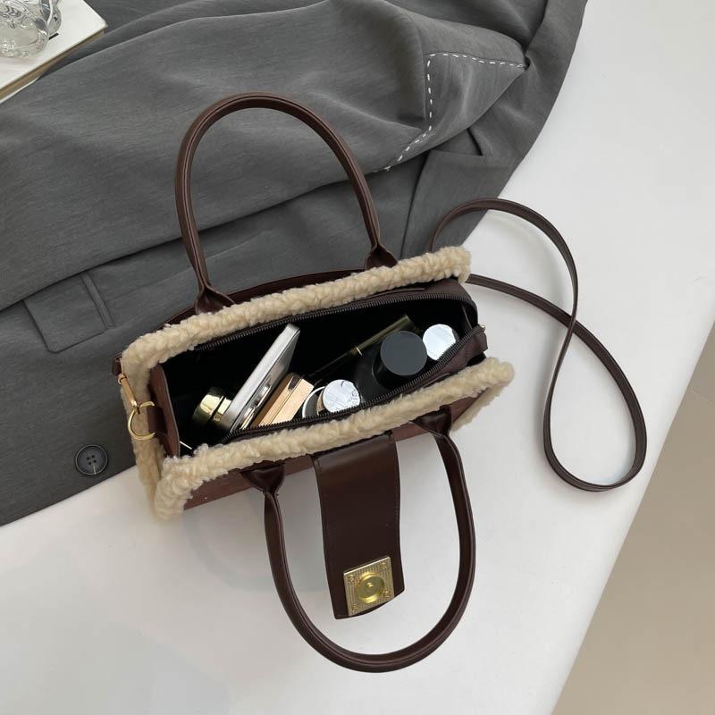 Fashion Lock Portable Small Square Bag Winter New Fashionable Shoulder Bag Simple Commuter Messenger Bag