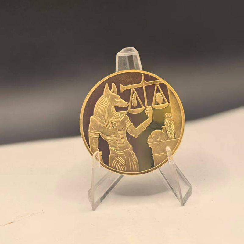 1Pc Gold Plated Ancient Egypt Anubis Coin - Pyramid Dieb Pattern Commemorative Token - Collectible Value Coin