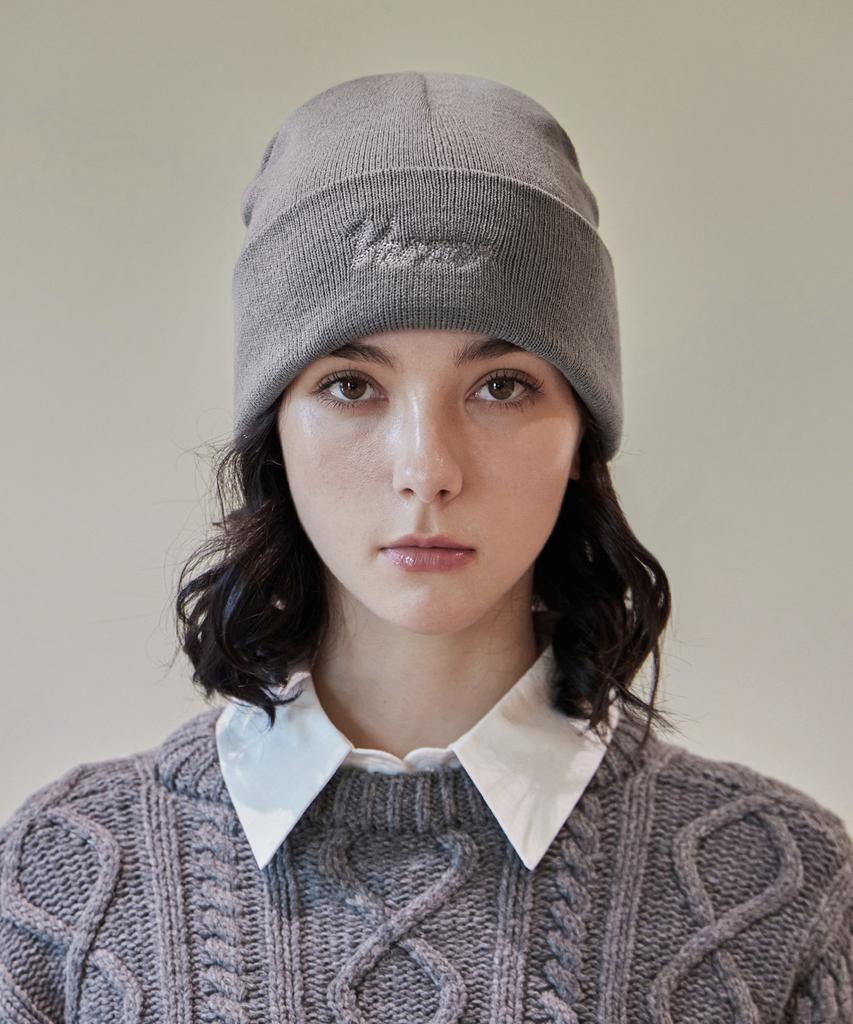 Bajal Chain Logo Natural Beanie Gray