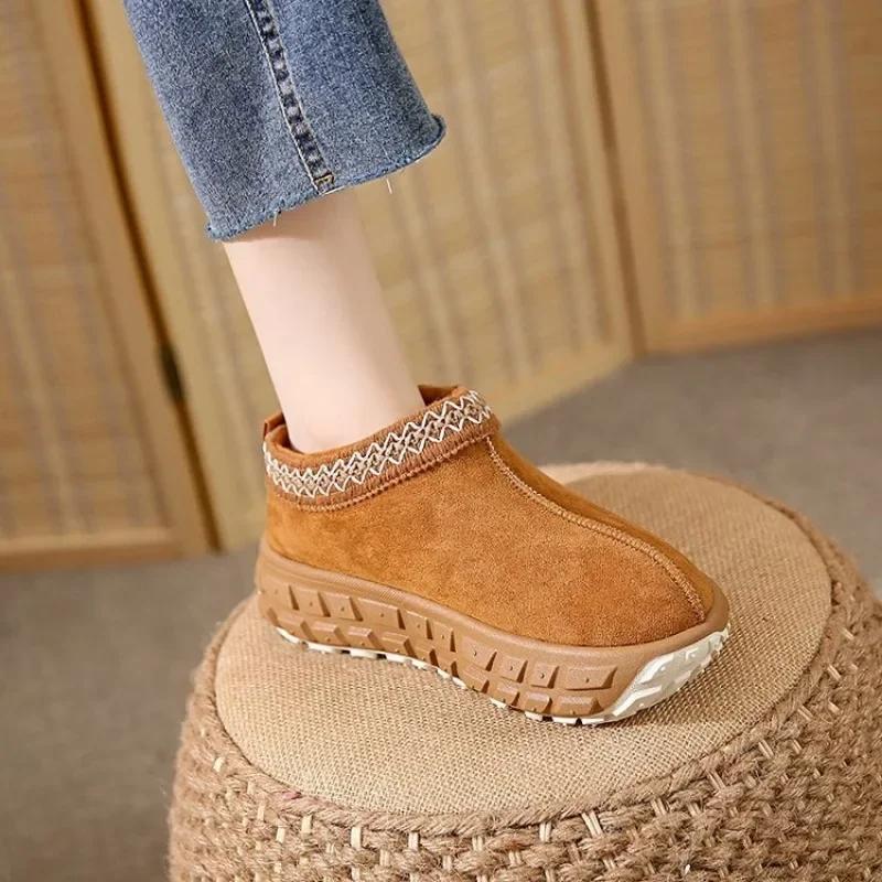 

Модные зимние сапоги женские зимние новые кашемировые теплые толстые подошвы без каблука покрытые волосами полутапочки хлопковые туфли теплые кашемировые сапоги 40