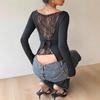 Blusa Feminina Preta com Costas Abertas, Manga Longa, Laço, Corte Justo, Casual