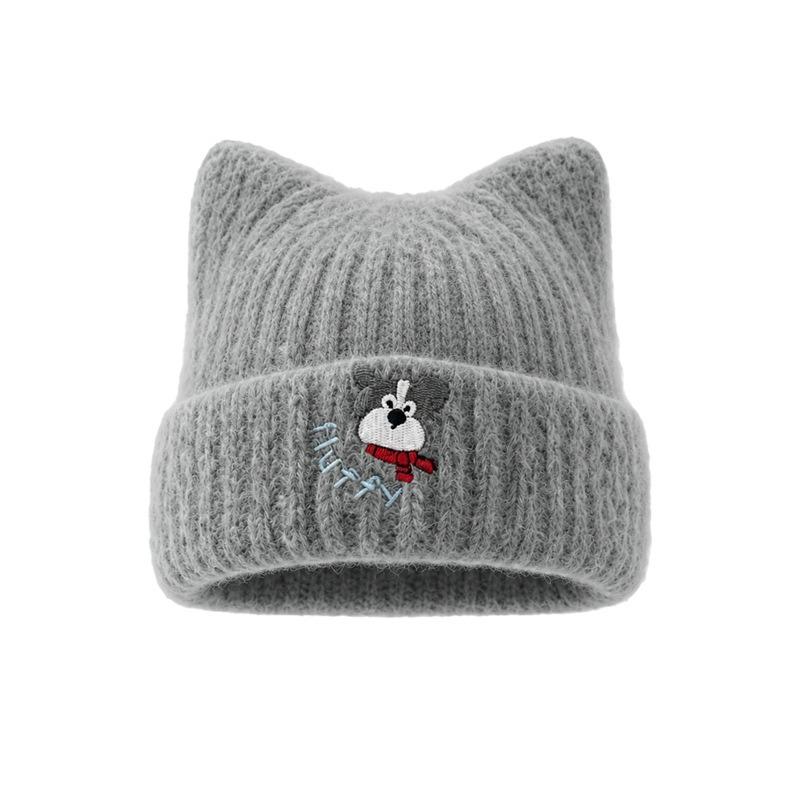 2026 autumn and winter new Japanese cute puppy embroidered knitted hat fashionable big head circumference versatile warm wool hat