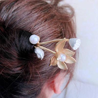 Long Hairpin Stick National Style Hairpin Accessories Lotus Flower Metal Banquet Hair Vintage Hair Pins Women