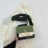 Commuter shoulder bag casual personality simple retro small bag fashionable small square bag beautiful messenger bag