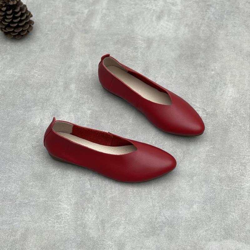 New Pointed-toe Shallow-mouthed Single Shoes Simple and Versatile Flat Casual Women's Shoes Devotion
