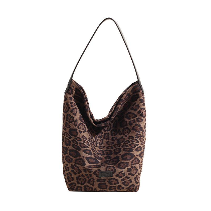Ielgy Retro Casual Female Bag Shoulder Armpit Bag Fashion Leather Flannel Leopard Print Large Capacity Tote Bag