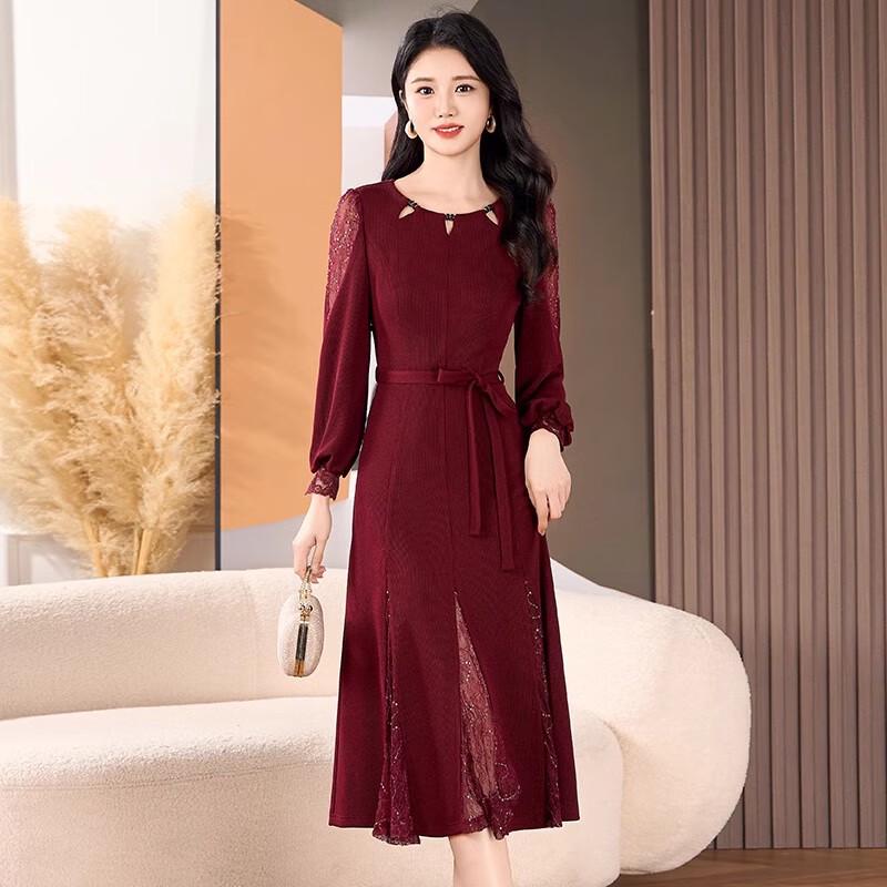 Elegant Red Long-Sleeve Mother's Banquet Dress