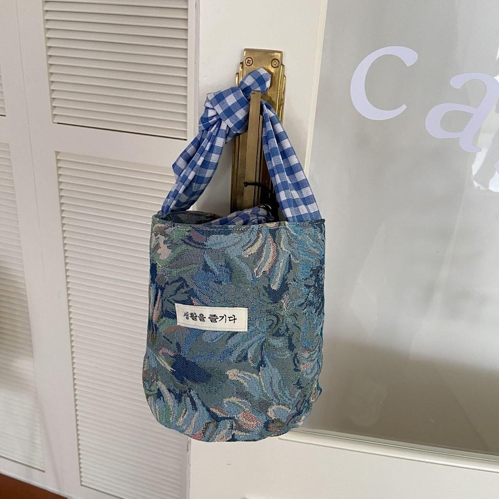 

Fashionable 2621 Ins Oil Painting Floral Canvas Handheld Bag Versatile Soft Bucket Tote For All Occasions