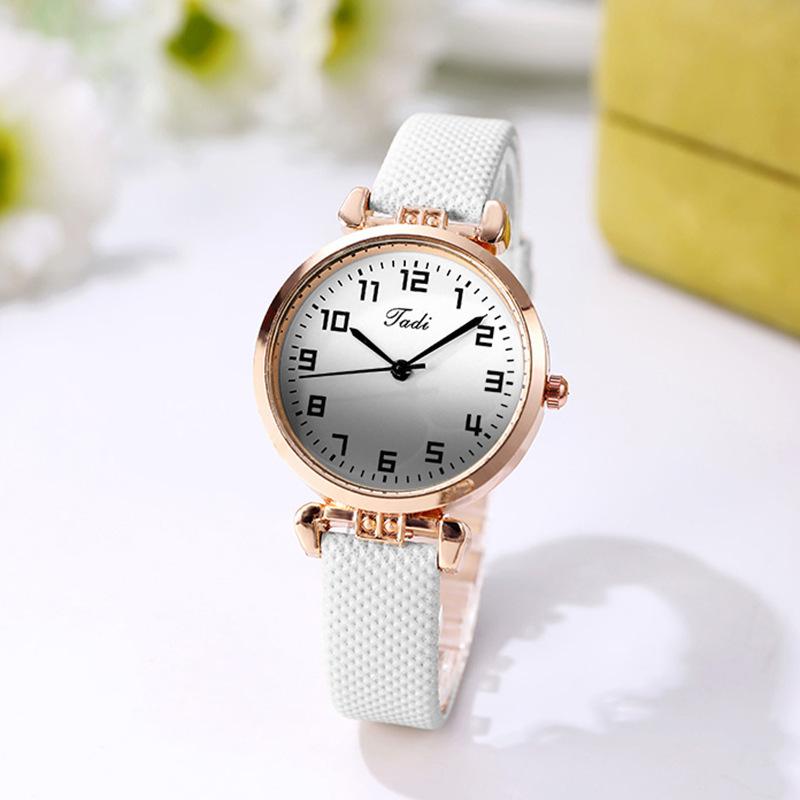 Fashion Gradient Dial Women Watches High Quality Ladies Quartz Watch Leather Wristwatches Ladies Clock Gift Montre Femme Reloj